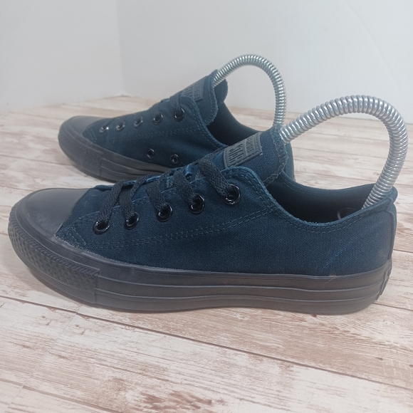 Converse All Stars Low Top Solid Black Sneakers Women's Canvas Shoes Size 6 - Picture 2 of 14